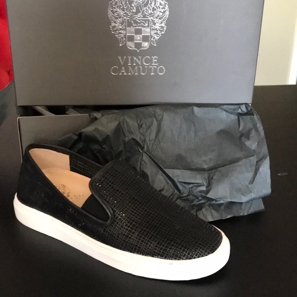Vince Camuto slip on sneakers